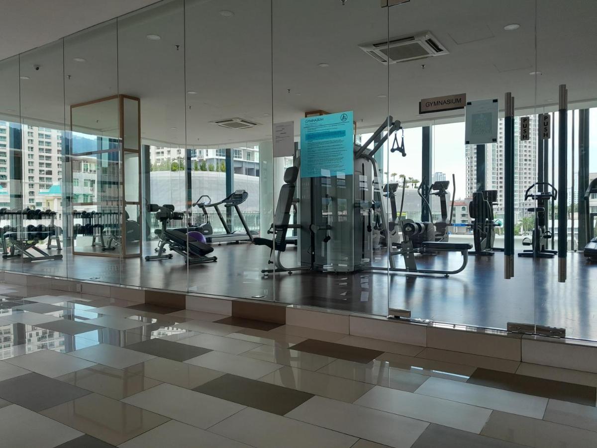 The Landmark Comfort Relax Spacious Sea View By Iz Tanjung Tokong Ngoại thất bức ảnh