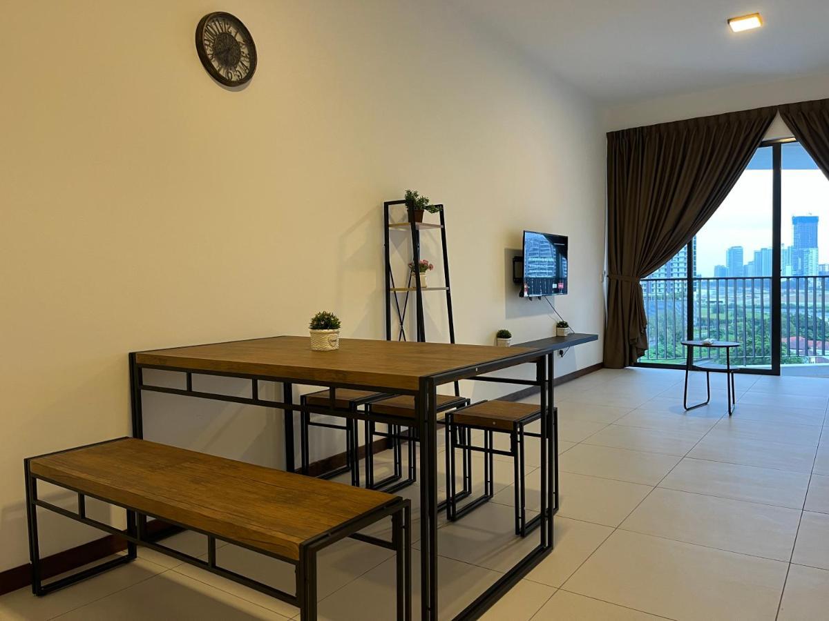 The Landmark Comfort Relax Spacious Sea View By Iz Tanjung Tokong Ngoại thất bức ảnh
